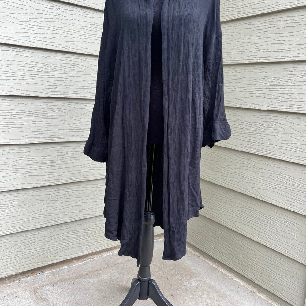 TORRID 2 (2X 18-20) black long open front cardigan. Rayon
